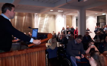 Bjarni Benediktsson leiðir í Suðvesturkjördæmi