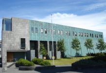 Dómarar í Landsrétti hæfir