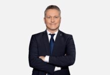 Loftbrúin er unga fólksins